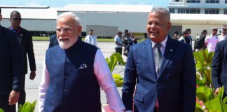 Prime Minister Narendra Modi gifted handcrafted artworks and traditional textiles from across India to Seychelles' top leadership during his official visit.