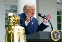 Mike Waltz Says Iran Fears Economic Squeeze; Chris Murphy Calls for Deal to End War